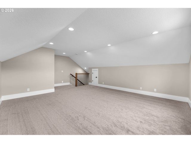 16221 Ne 180TH St, Brush Prairie, WA 98606