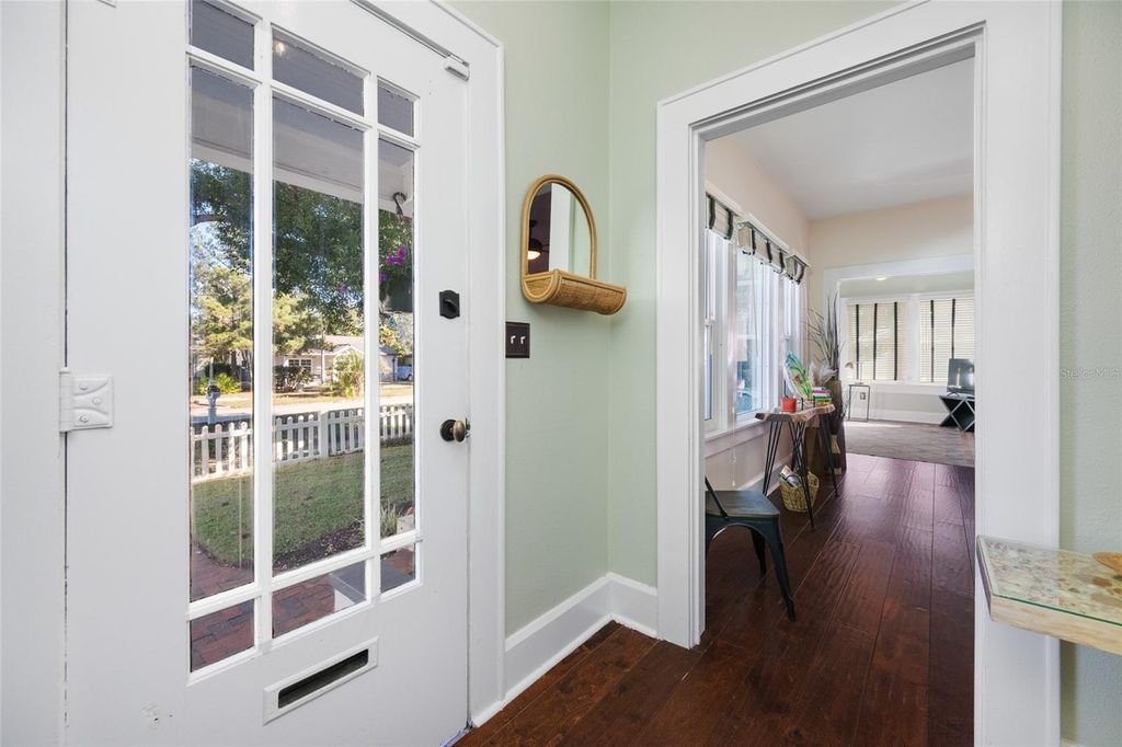 Image 6 of property listing at 1101 GRANADA STREET, Clearwater, FL 33755