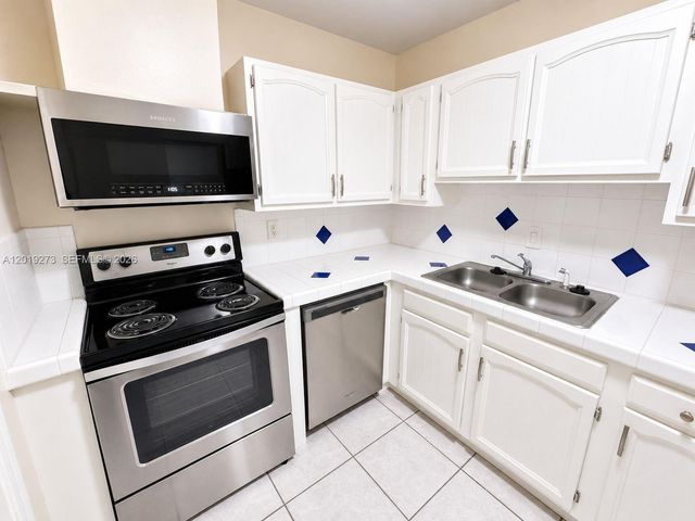 5800 NE 22nd Way 508, Fort Lauderdale, FL 33308