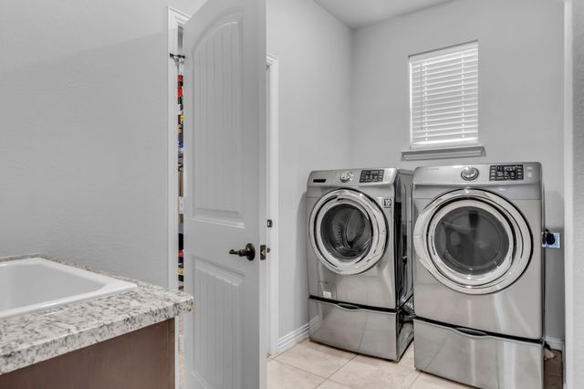 7325 Tesoro Trail, Fort Worth, TX 76131