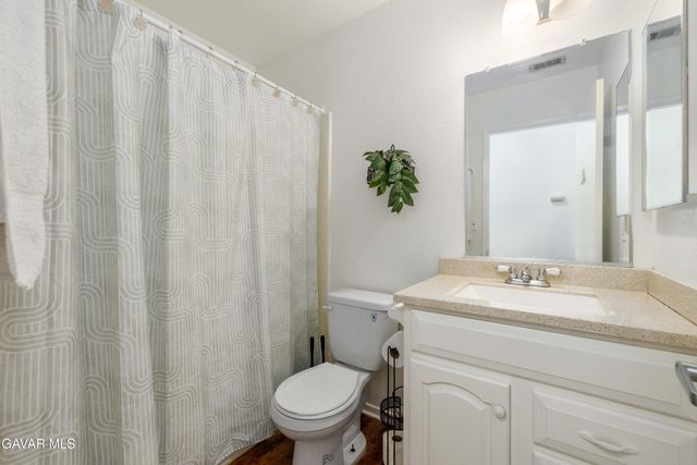 38511 Carolside Avenue, Palmdale, CA 93550