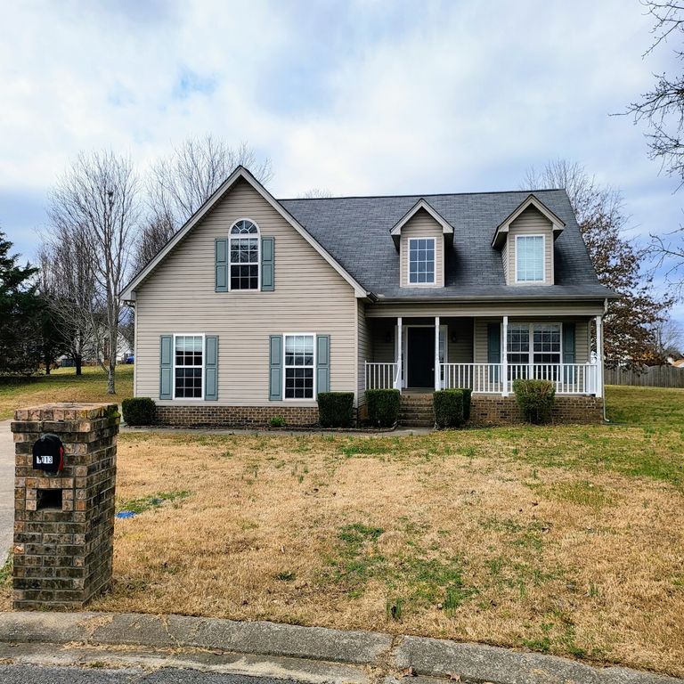 1013 Wigan Dr, Murfreesboro, TN 37130