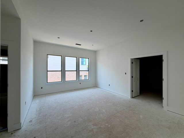 1329 White Daisy LN, Georgetown, TX 78628