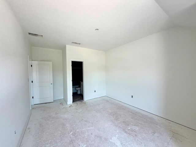 1329 White Daisy LN, Georgetown, TX 78628