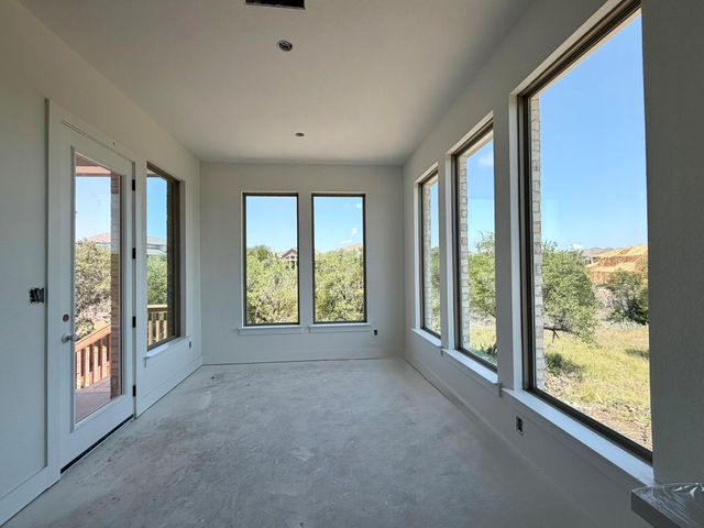 1329 White Daisy LN, Georgetown, TX 78628