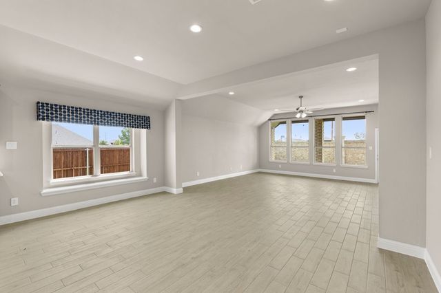 114 Emperor Oak Court, Balch Springs, TX 75181