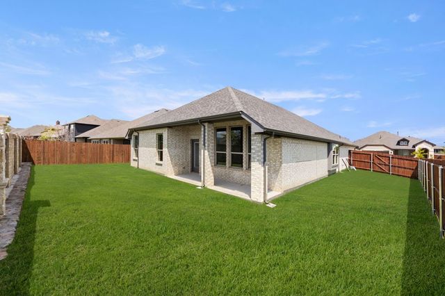 114 Emperor Oak Court, Balch Springs, TX 75181