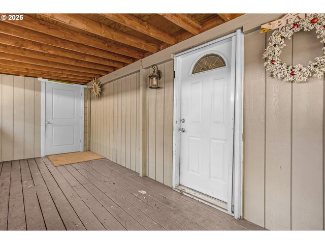 6900 Sw 195TH Ave 225, Beaverton, OR 97007