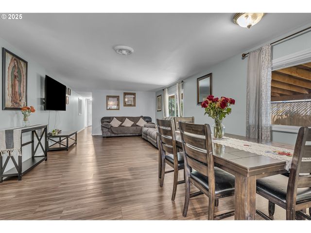 6900 Sw 195TH Ave 225, Beaverton, OR 97007