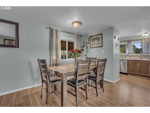 6900 Sw 195TH Ave 225, Beaverton, OR 97007