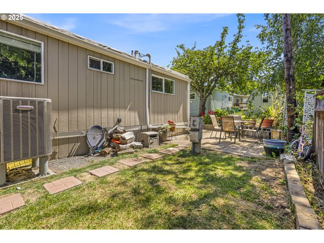 6900 Sw 195TH Ave 225, Beaverton, OR 97007