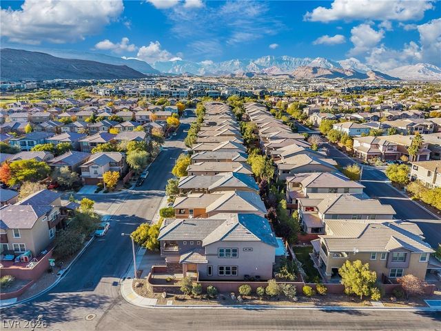 10460 HARVEST WIND Drive, Las Vegas, NV 89135