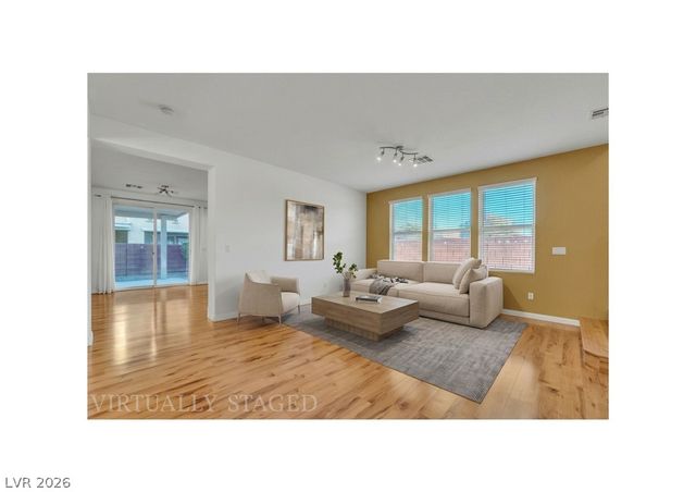 10460 HARVEST WIND Drive, Las Vegas, NV 89135