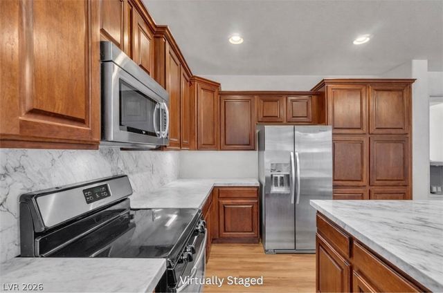 10460 HARVEST WIND Drive, Las Vegas, NV 89135