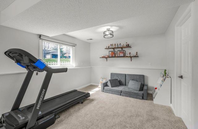 9351 Yucca Lane N, Maple Grove, MN 55369