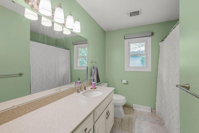 9351 Yucca Lane N, Maple Grove, MN 55369