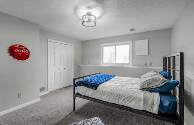 9351 Yucca Lane N, Maple Grove, MN 55369