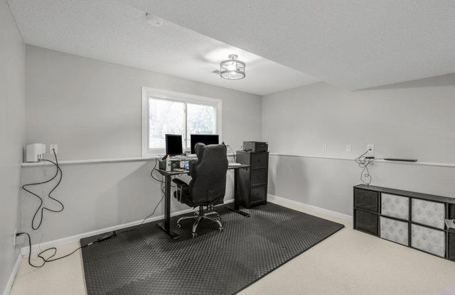 9351 Yucca Lane N, Maple Grove, MN 55369