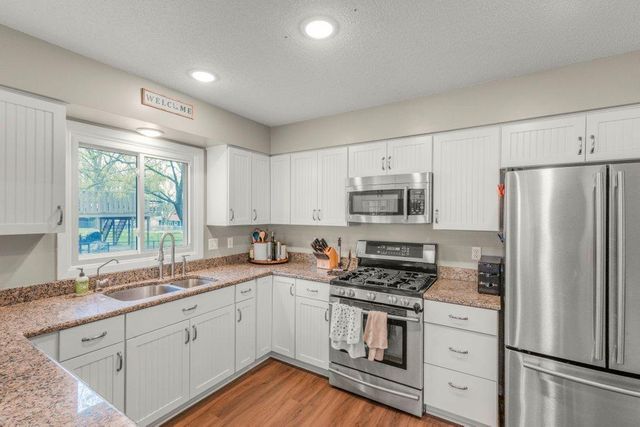 9351 Yucca Lane N, Maple Grove, MN 55369