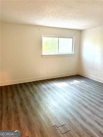 2030 Oak Park Lane, Decatur, GA 30032