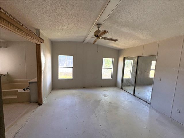 25034 BETTON HILL, Leesburg, FL 34748