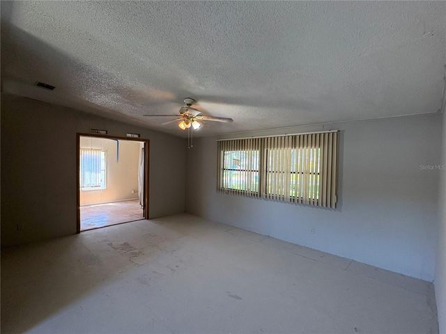 25034 BETTON HILL, Leesburg, FL 34748