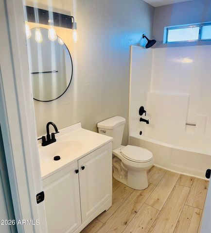 2015 E EUGIE Terrace, Phoenix, AZ 85022