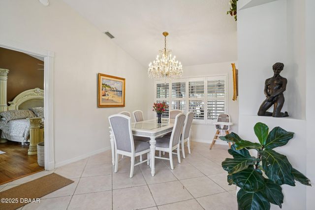 2 Queen Ann Court, Ormond Beach, FL 32174