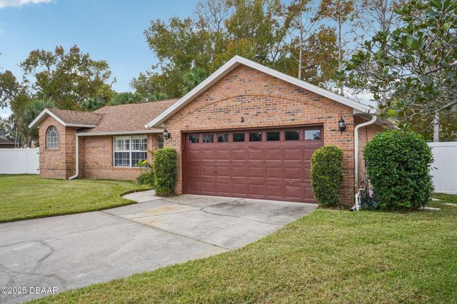 2 Queen Ann Court, Ormond Beach, FL 32174