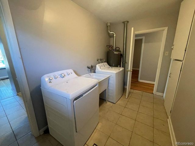 2220 Ironton Street, Aurora, CO 80014