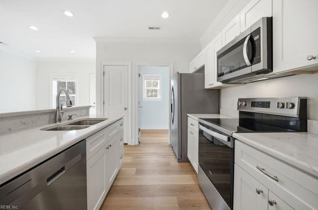 1106 Mount Horeb ST, Suffolk, VA 23434