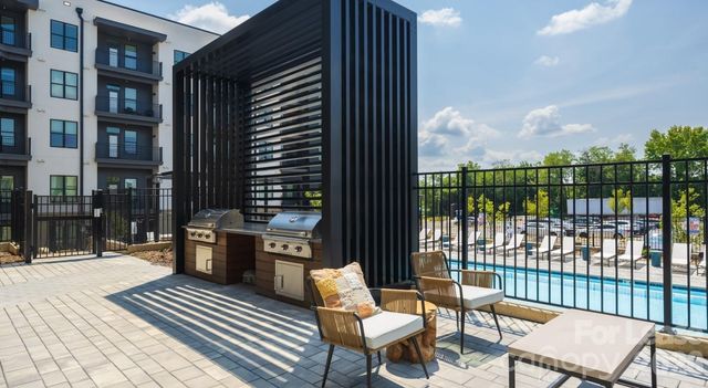 2314 Berryhill Road 1M, Charlotte, NC 28208