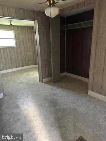 18 PARK AVE, Middletown, PA 17057