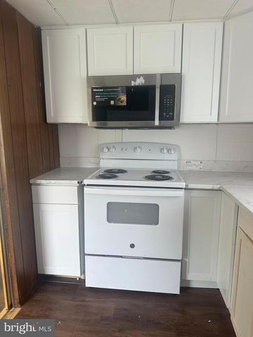 18 PARK AVE, Middletown, PA 17057