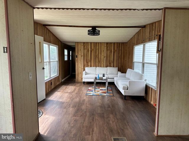 18 PARK AVE, Middletown, PA 17057