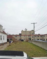 3828 Doremus Street, Hamtramck, MI 48212