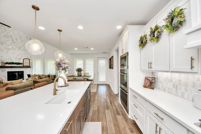 3527 Highcliffe Drive, Katy, TX 77493