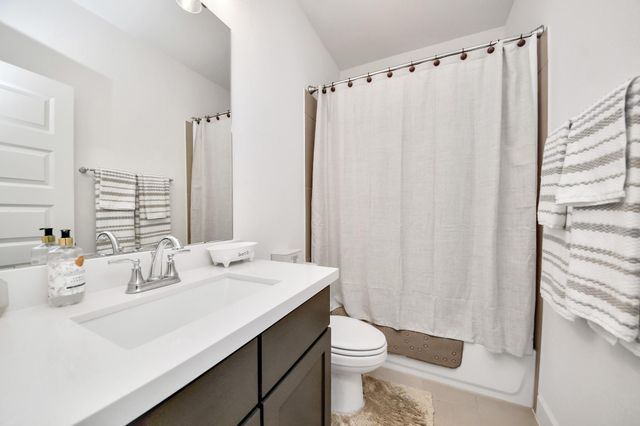 3527 Highcliffe Drive, Katy, TX 77493