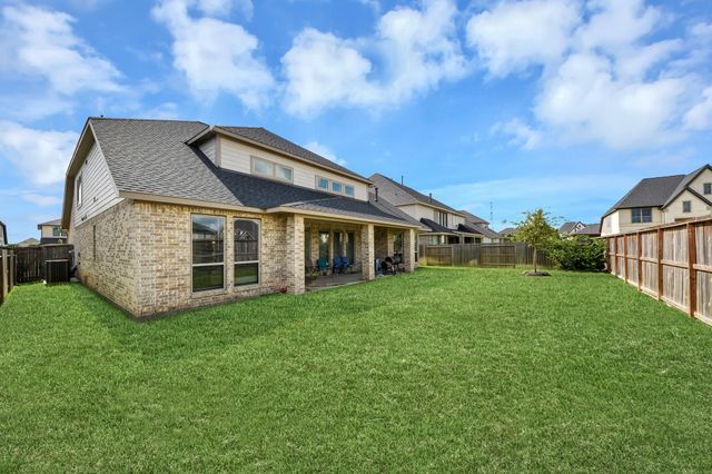 3527 Highcliffe Drive, Katy, TX 77493