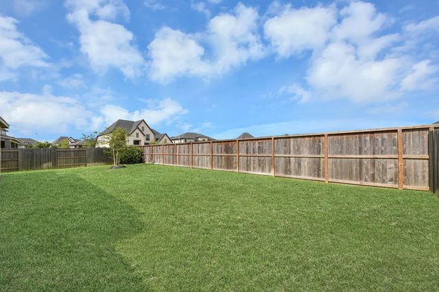 3527 Highcliffe Drive, Katy, TX 77493