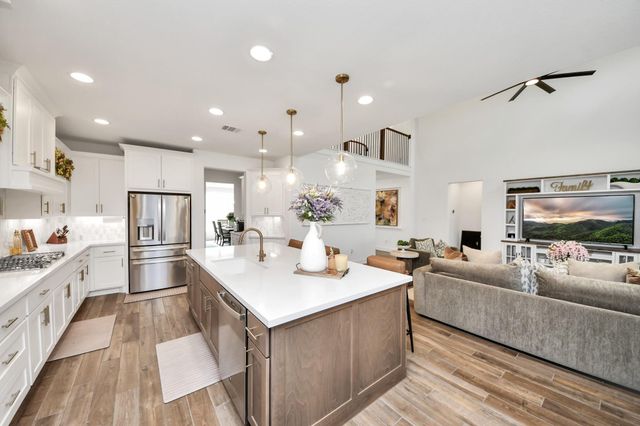 3527 Highcliffe Drive, Katy, TX 77493