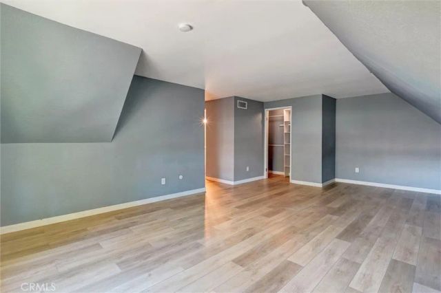 22813 Rio Clara, Valencia, CA 91354