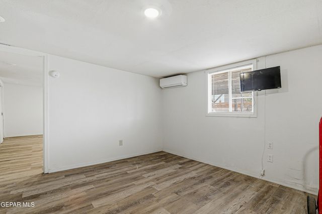 11548 JENNY Road, Socorro, TX 79927