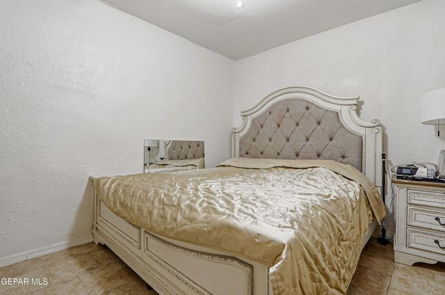 11548 JENNY Road, Socorro, TX 79927