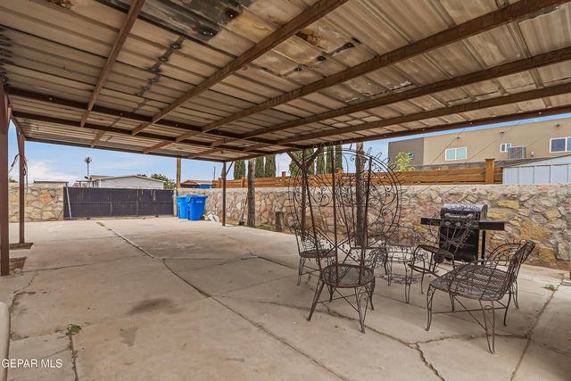 11548 JENNY Road, Socorro, TX 79927
