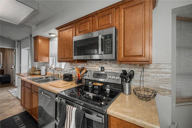 1510 NANTUCKET ROAD, Venice, FL 34293