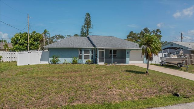 1510 NANTUCKET ROAD, Venice, FL 34293
