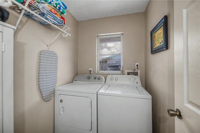 1510 NANTUCKET ROAD, Venice, FL 34293