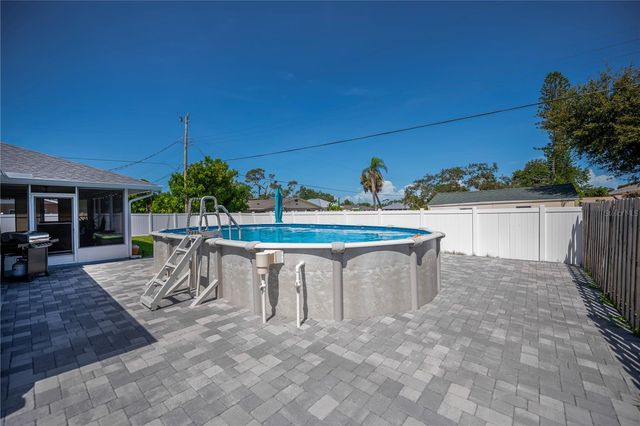1510 NANTUCKET ROAD, Venice, FL 34293