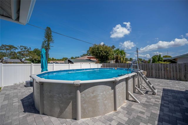 1510 NANTUCKET ROAD, Venice, FL 34293